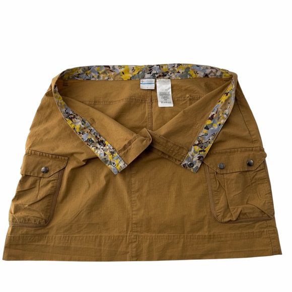 Columbia Tan Cargo Mini Skirt - Picture 3 of 10